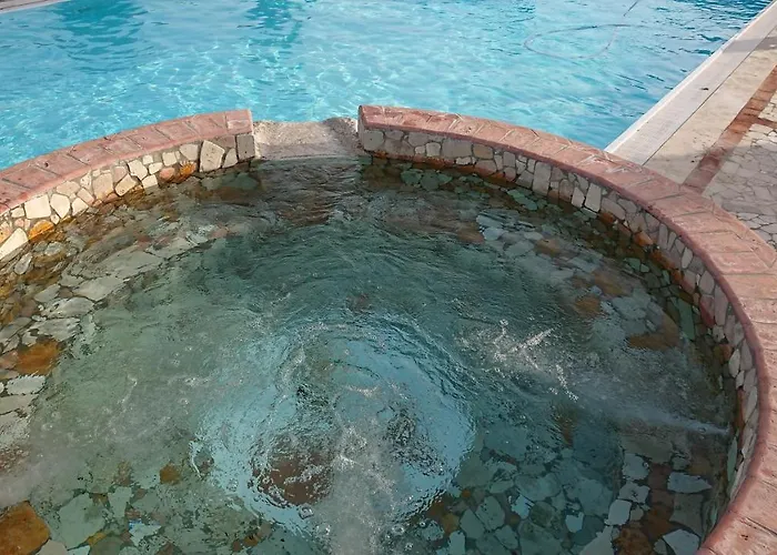 公寓式酒店 Melograno 卡波利韦里