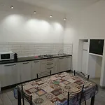 Melograno Lägenhetshotell 4*